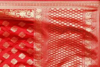 Multicolor woven cotton silk saree with blouse 5