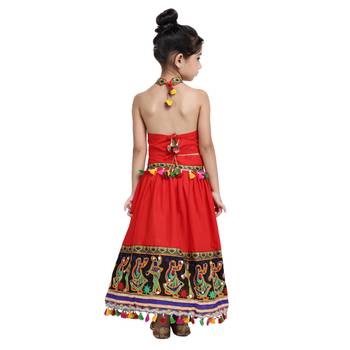 Red Black Dandiya Border Plain Chaniya Choli 2