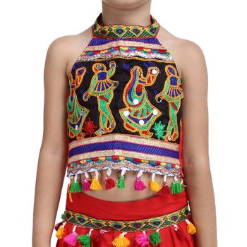 Red Black Dandiya Border Plain Chaniya Choli 3