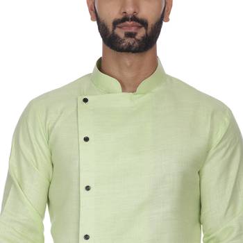 Green Plain Cotton Men Kurtas 5