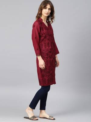 Maroon hand woven cotton chikankari-kurtis 3