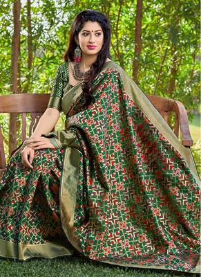 Green woven banarasi silk saree with blouse 2