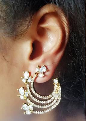 Gold earrings 1