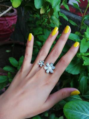 Gold rings 1