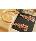 Beautiful Kemp Green Pearl Designer Necklace