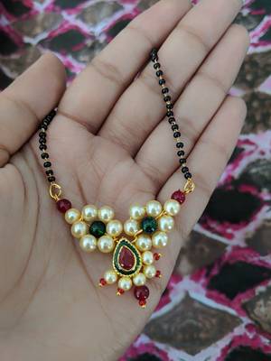 Meenakari Work Red Stone Traditional Black Bead Single Line Layer Short Mangalsutra 2