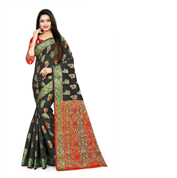 Black woven silk saree with blouse 5