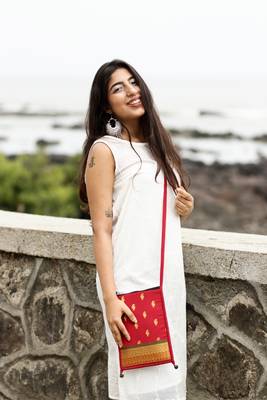 Silk Sling 2