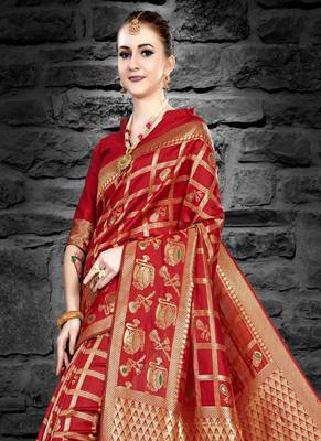 Red woven kanjivaram silk saree with blouse 2