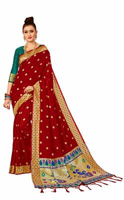 Red Woven Banarasi Saree With Blouse 1