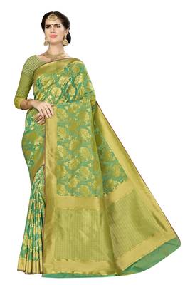 Green woven banarasi saree with blouse 1