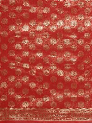 Red woven art silk saree with blouse 4