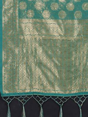 green woven art silk saree with blouse 3