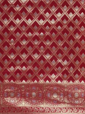 Maroon woven art silk saree with blouse 4