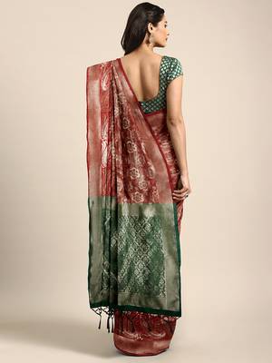 Red woven art silk saree with blouse 2