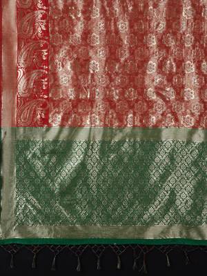 Red woven art silk saree with blouse 3