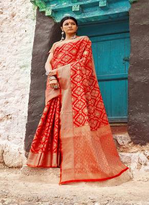 Maroon woven silk saree with blouse 1