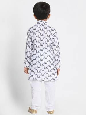 White Printed Silk Blend Boys-Kurta-Pyjama 4