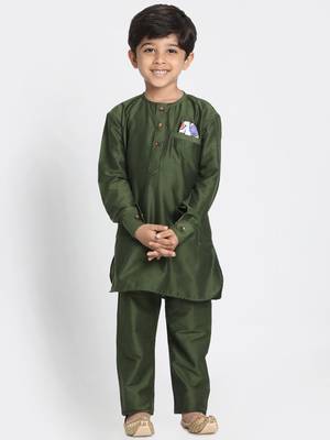 Green Printed Cotton Silk Boys-Kurta-Pyjama 4