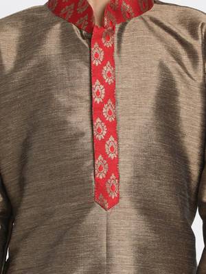  Bronze And Maroon Silk Blend Kurta And Dhoti Set 3