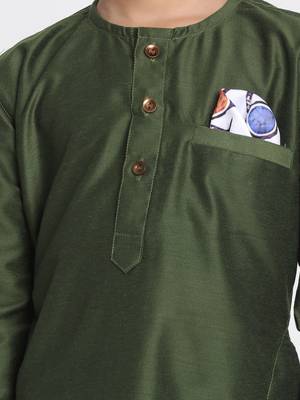   Mehandi Green Cotton Blend Kurta Pyjama Set 3