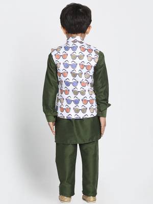 Green Printed Cotton Silk Boys Kurta Pyjama 3