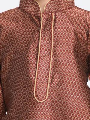  Maroon And Rose Gold Silk Blend Kurta Pyjama Set 3