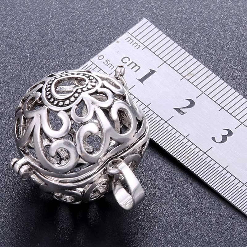 Heart Love  Aromatherapy Essential Oil Perfume Diffuser Openable Hollow Cage Pendant Necklace Chain