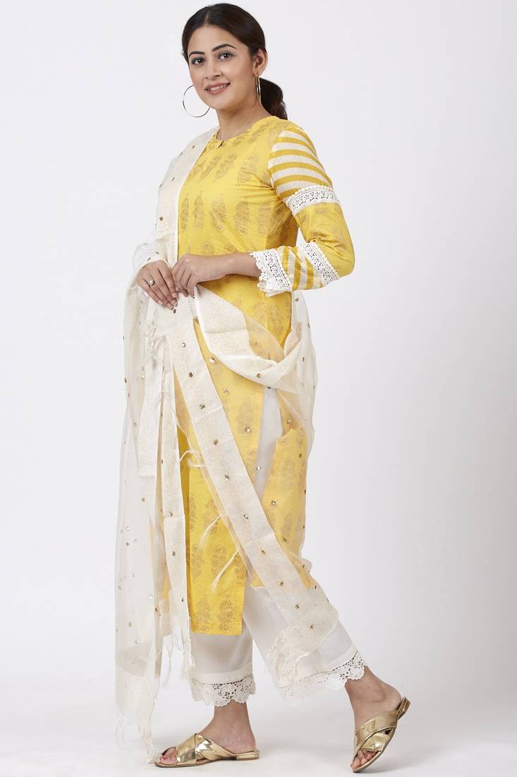 Butter Mustard Leheriya Crochet Kurti with Crochet Pants and Sequenced Organza Dupatta