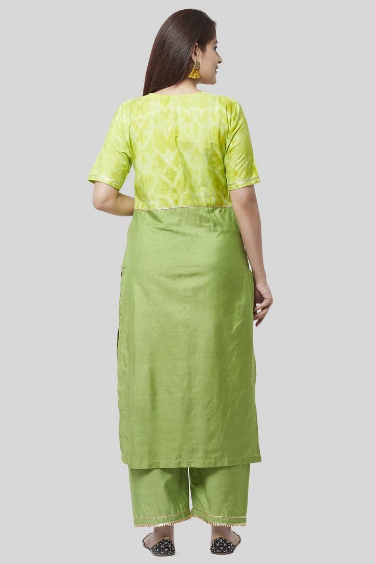 Glorious Green Straight Kurti with Straight Palazzo and Green Embroidered Dupatta