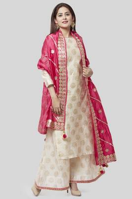 off white Gold Foil Printed Kurti with Foil Printed Kalidaar Palazzo and Pink Embroidered Dupatta 4
