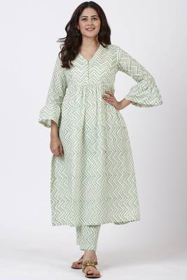 Green Gul Trails Gathered Kurti with Printed Straight Pants 1