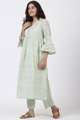 Green Gul Trails Gathered Kurti with Printed Straight Pants 2