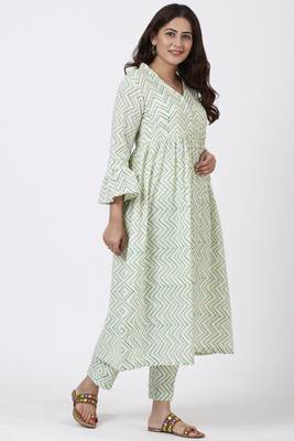Green Gul Trails Gathered Kurti with Printed Straight Pants 4