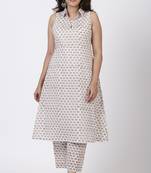 Pink Printed Floral Collared Kurti with Printed Straight Pants