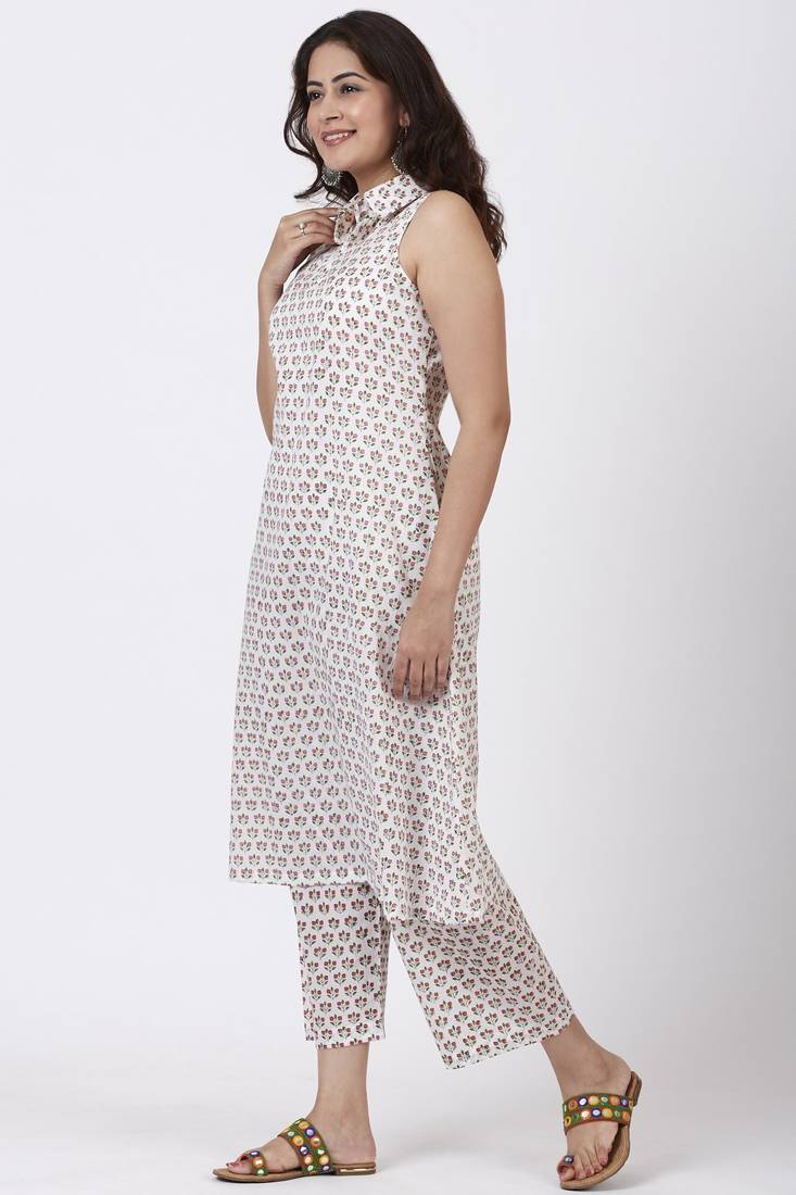 Pink Printed Floral Collared Kurti with Printed Straight Pants