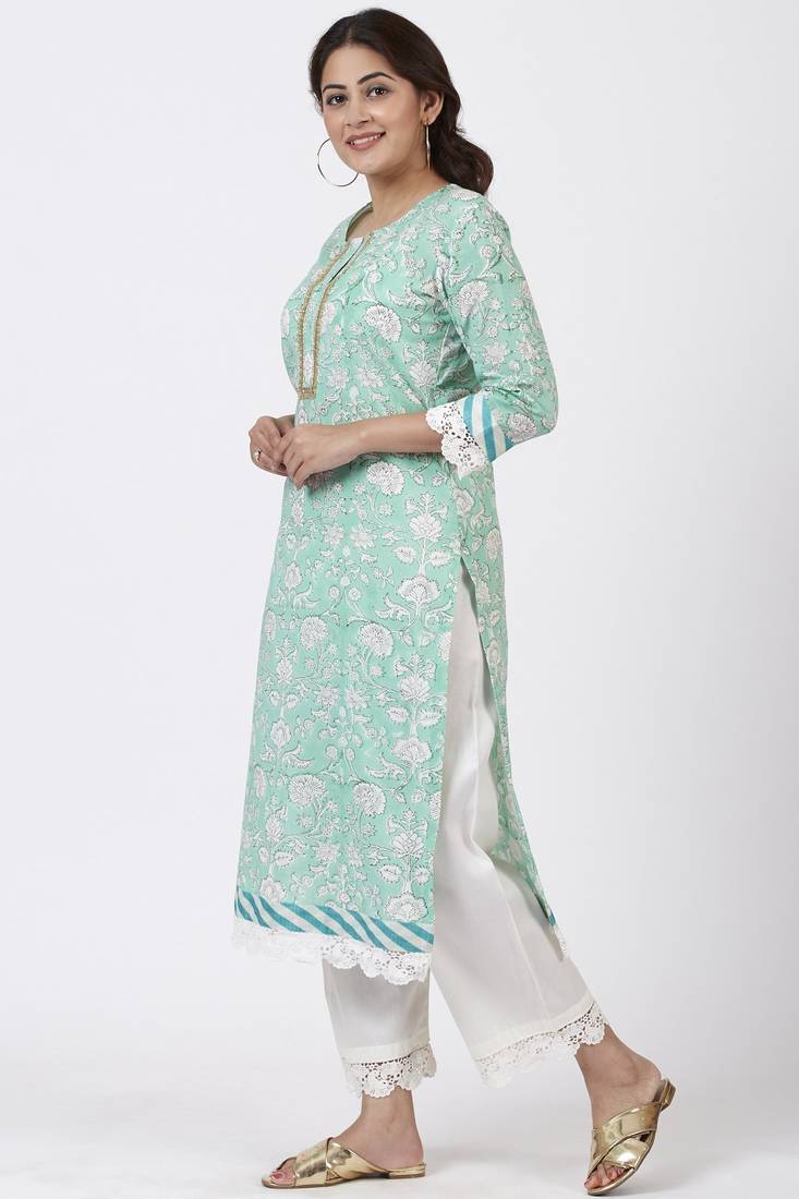 Mint Green Floral Leheriya Crochet Kurti with Crochet Pants