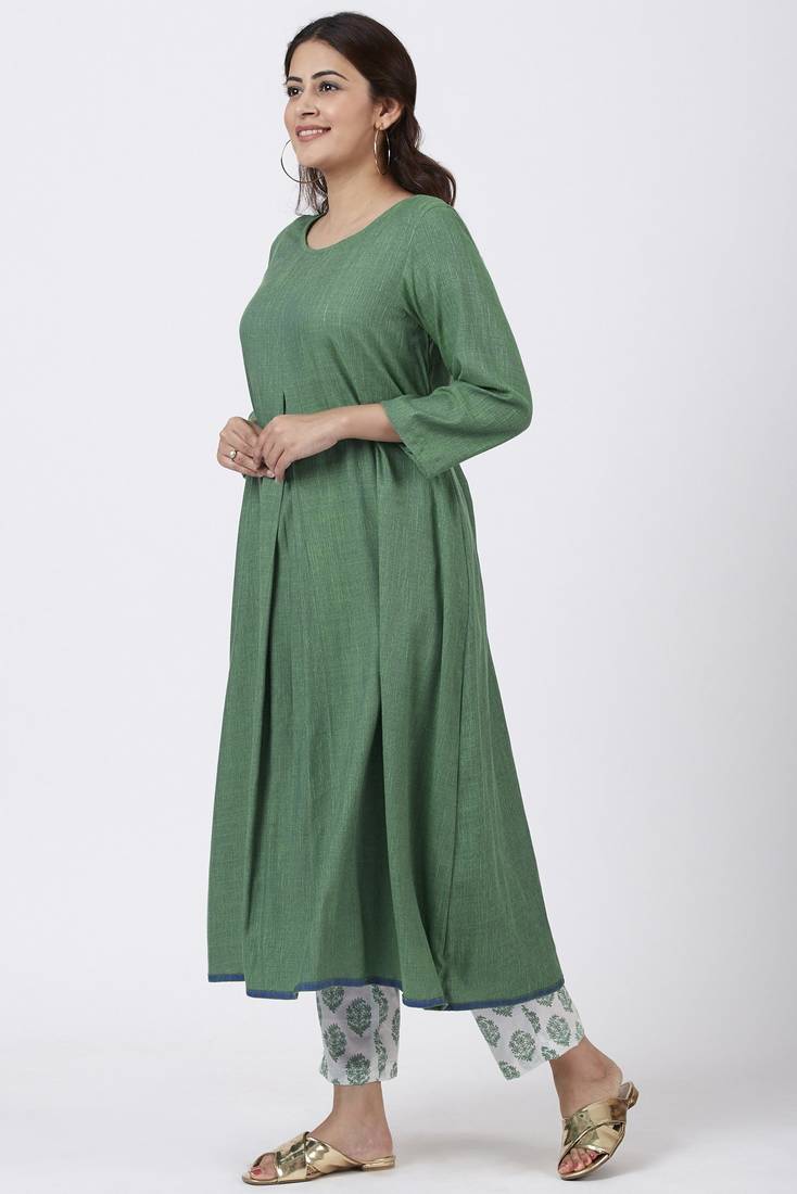 Shaded Jade Front Pleat Kurti with Straight Pants