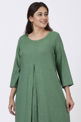 Shaded Jade Front Pleat Kurti with Straight Pants 3