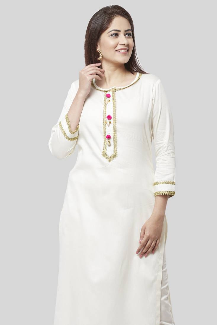 Off-White Gotta Straight Kurti with Straight Pants