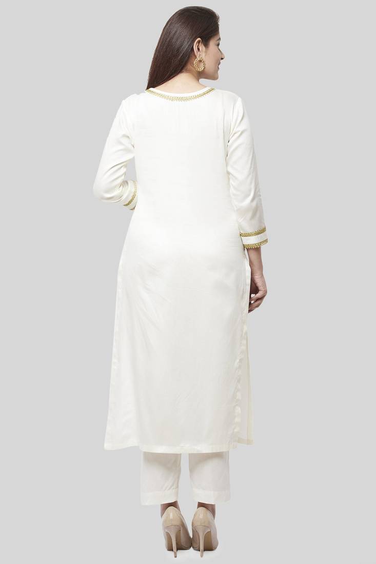 Off-White Gotta Straight Kurti with Straight Pants