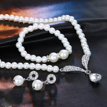 White necklaces 2