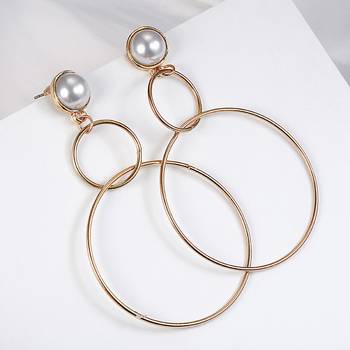 Gold earrings 2
