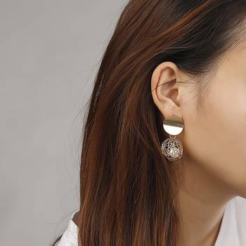 Gold earrings 2