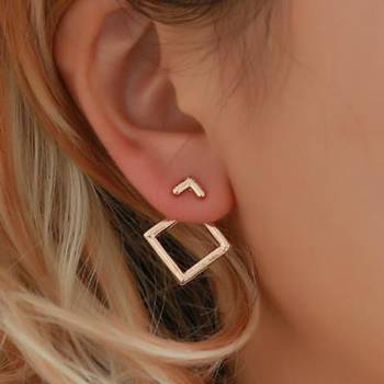 Gold earrings 1