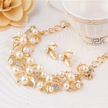 Gold necklaces 3