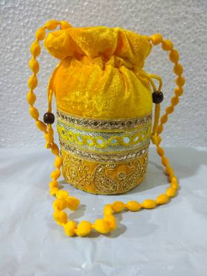 Rajasthani Traditional Gota Patti Velvet Potli 1