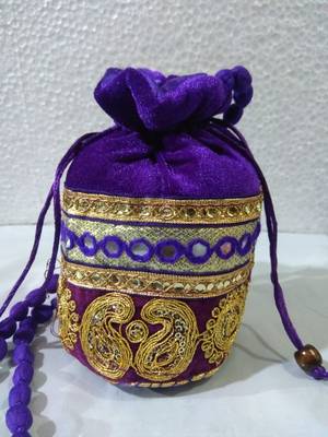 Rajasthani Traditional Gota Patti Velvet Potli 1