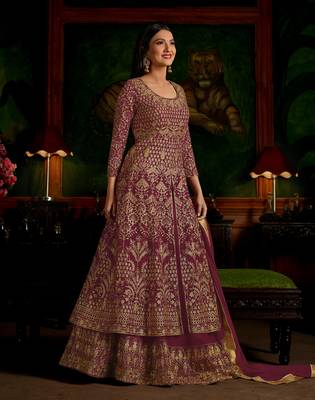 Magenta embroidered georgette semi stitched salwar with dupatta 1
