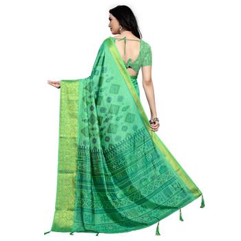 Green printed art silk saree with blouse 3